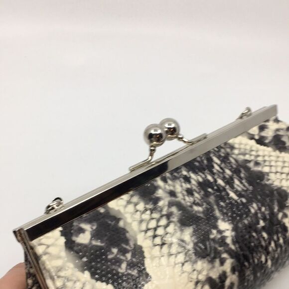 Depeche Mode Faux Python Kisslock evening clutch with silver tone hardware - Picture 9 of 16